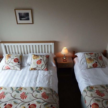 Ty Helyg Bed and Breakfast St. Davids  Exteriör bild